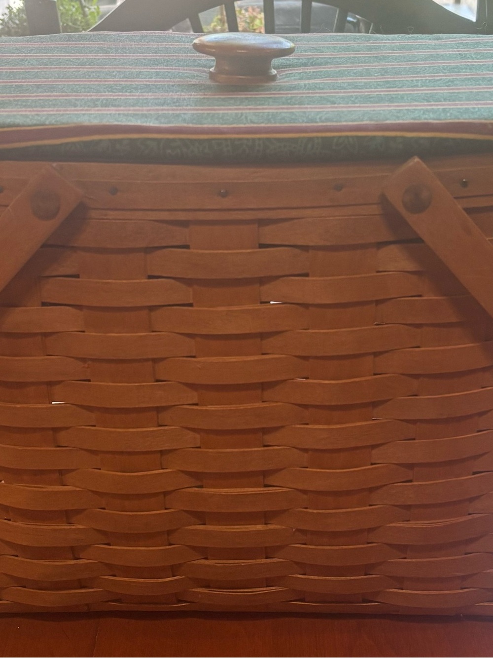 Longaberger Natural Brown Woven Wood Picnic Basket